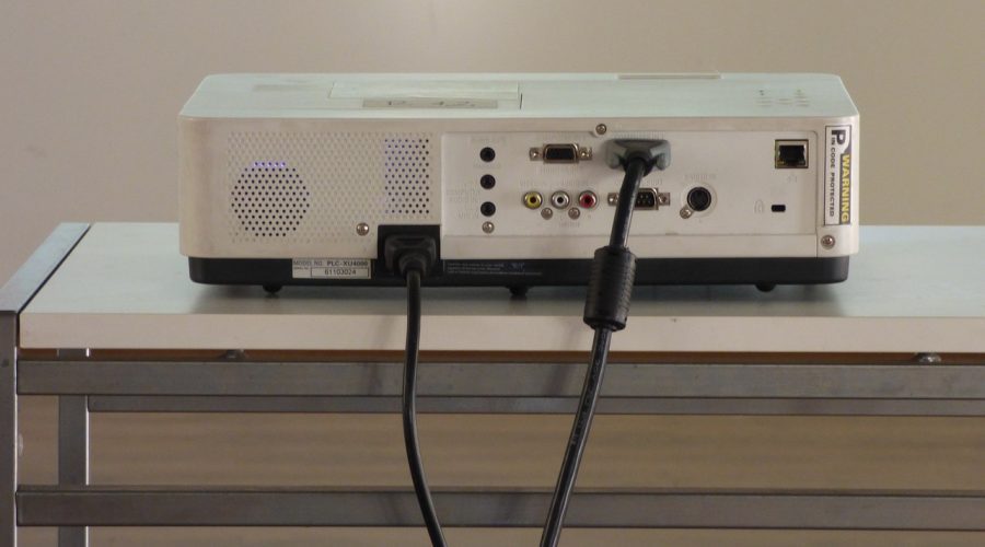 projector with HDMI arc